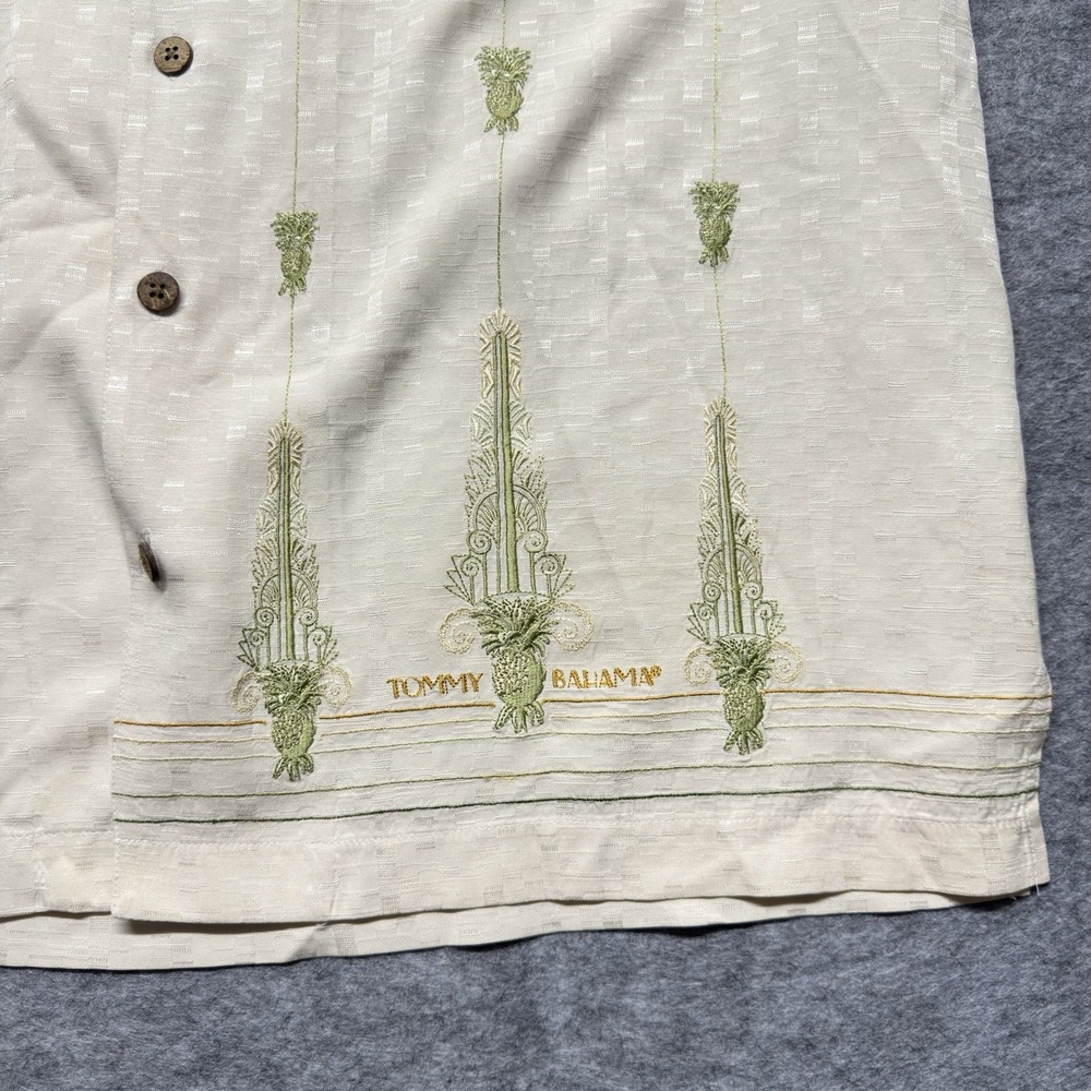 Tommy Bahama Shirt Men M Embroidered Pineapple Silk Beige Textured Relax Fit - Picture 5 of 8
